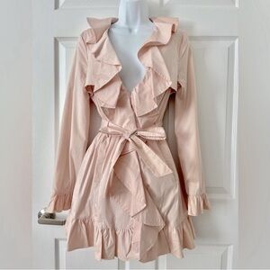 🔥Bebe Ruffle Trench Jacket/Coat in Nude Pink. Size Small 🔥